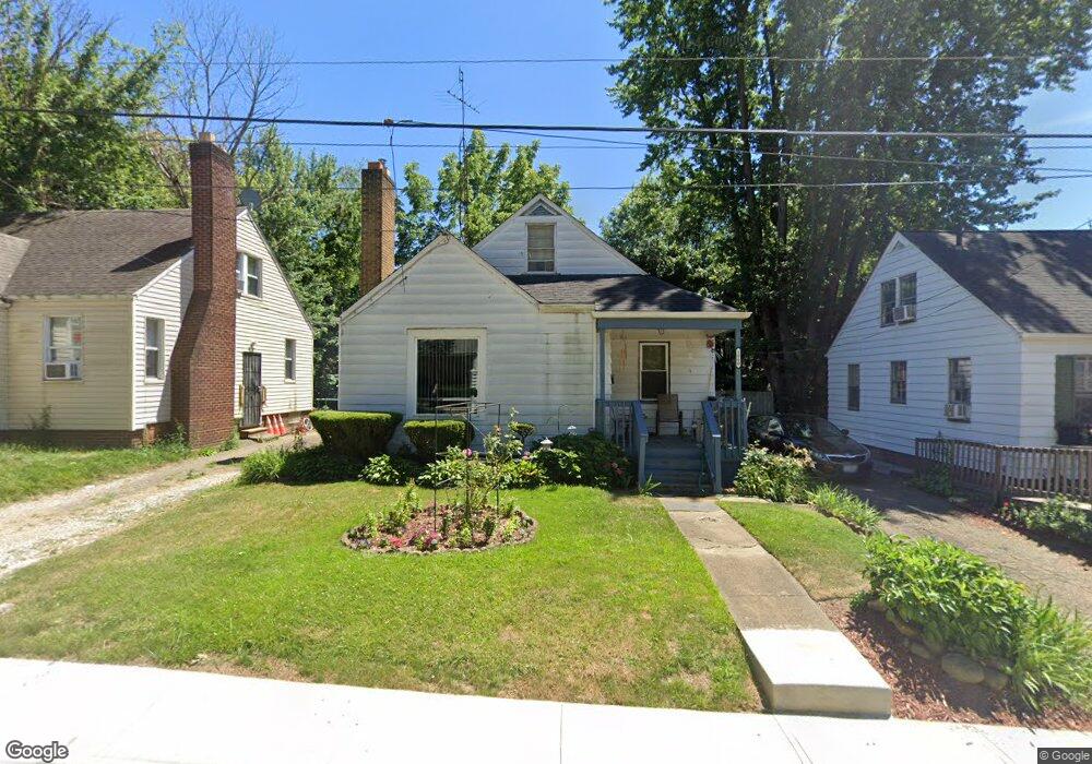 1000 Sherlock Place NE, Canton, OH 44714 - photo 1