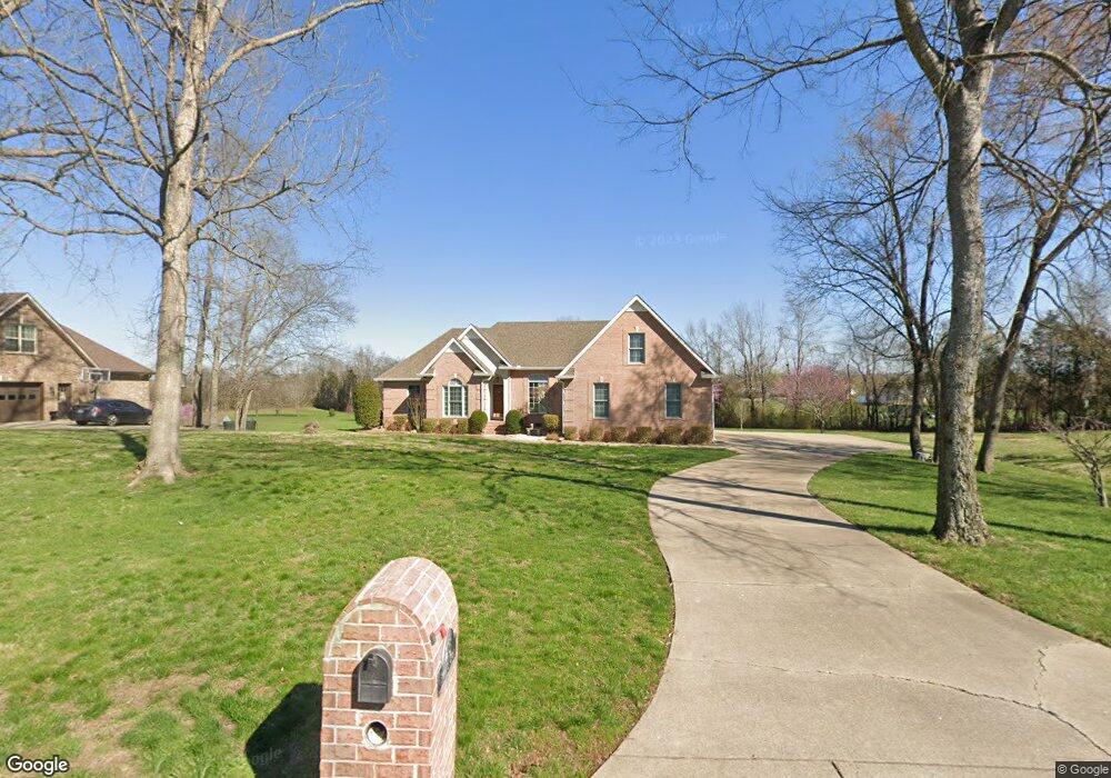 215 Highland Cir, Shelbyville, TN 37160 - photo 1