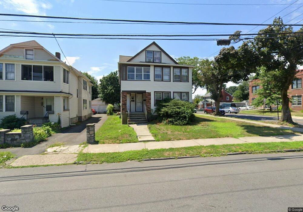 251 Beechmont Ave, Bridgeport, CT 06606 - photo 1