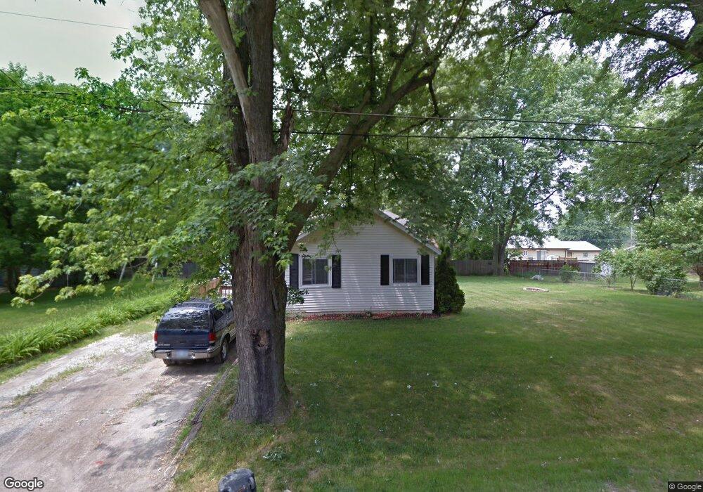 2100 Pound Dr, Flint, MI 48532 - photo 1