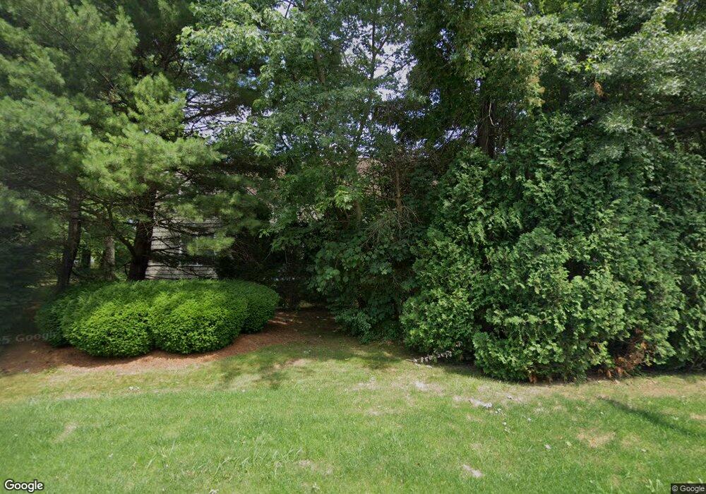 11 Harwich Ln, West Hartford, CT 06117 - photo 1