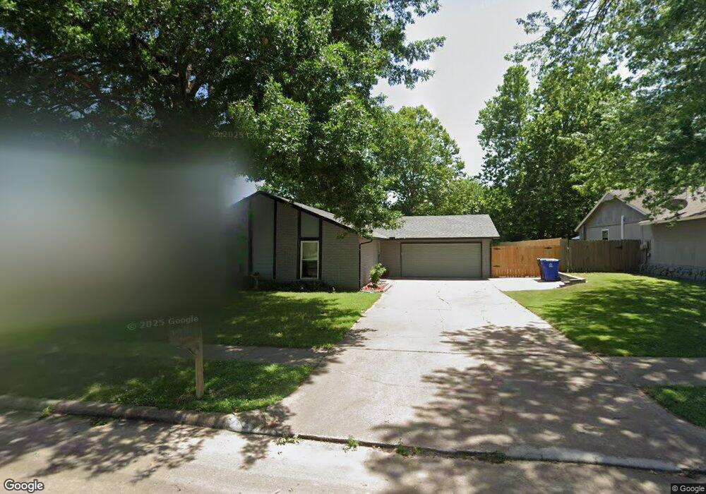 1121 W Austin Place, Broken Arrow, OK 74011 - photo 1