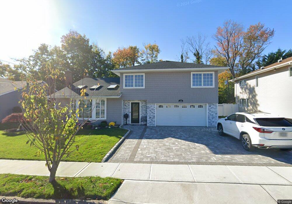 72 Judith Ct, East Rockaway, NY 11518 - photo 1