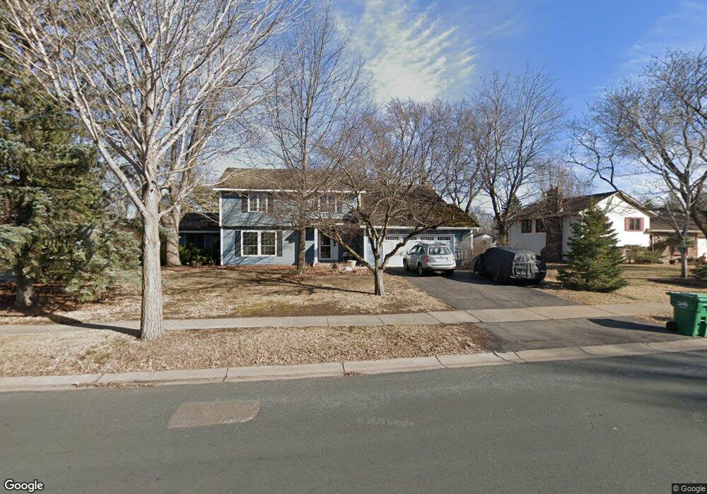 10480 Nathan Ln N, Maple Grove, MN 55369 - photo 1