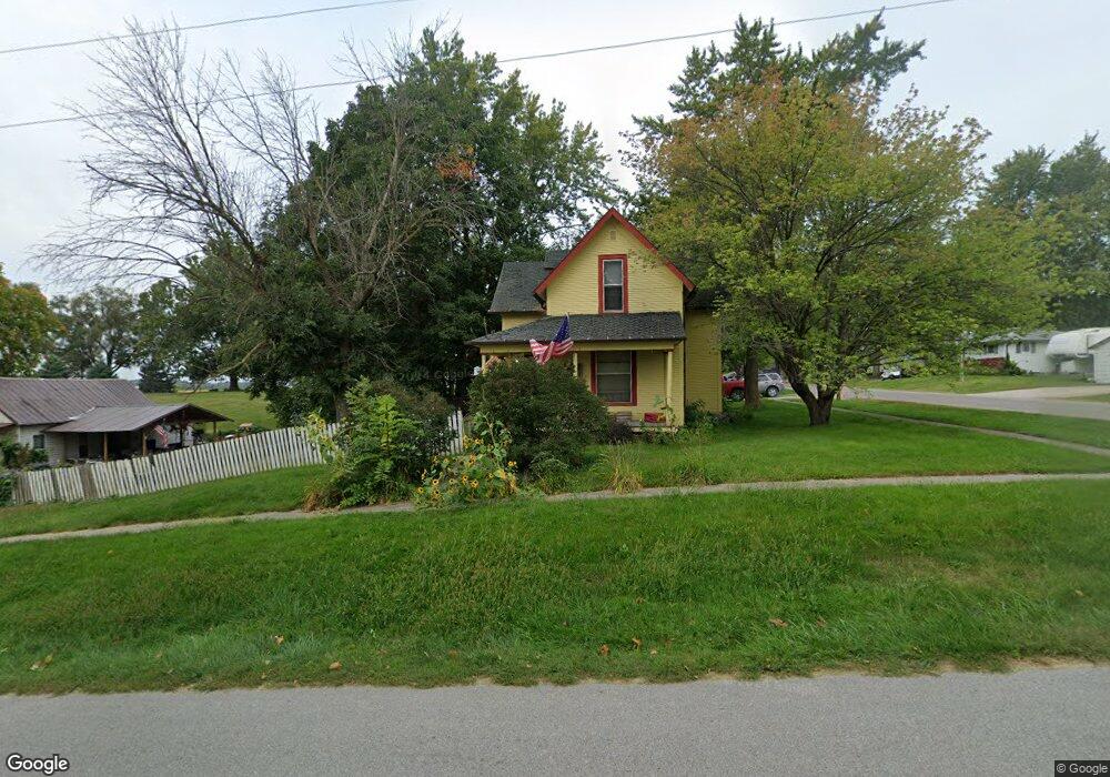 402 S Pearl St, Wayland, IA 52654 - photo 1