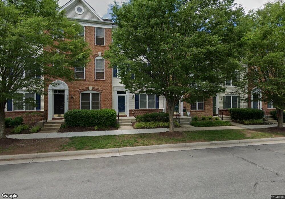 25371 Crossfield Dr, Chantilly, VA 20152 - photo 1