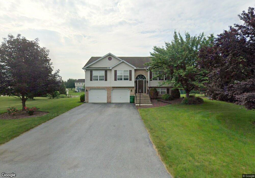 2124 Independence Dr, Chambersburg, PA 17201 - photo 1