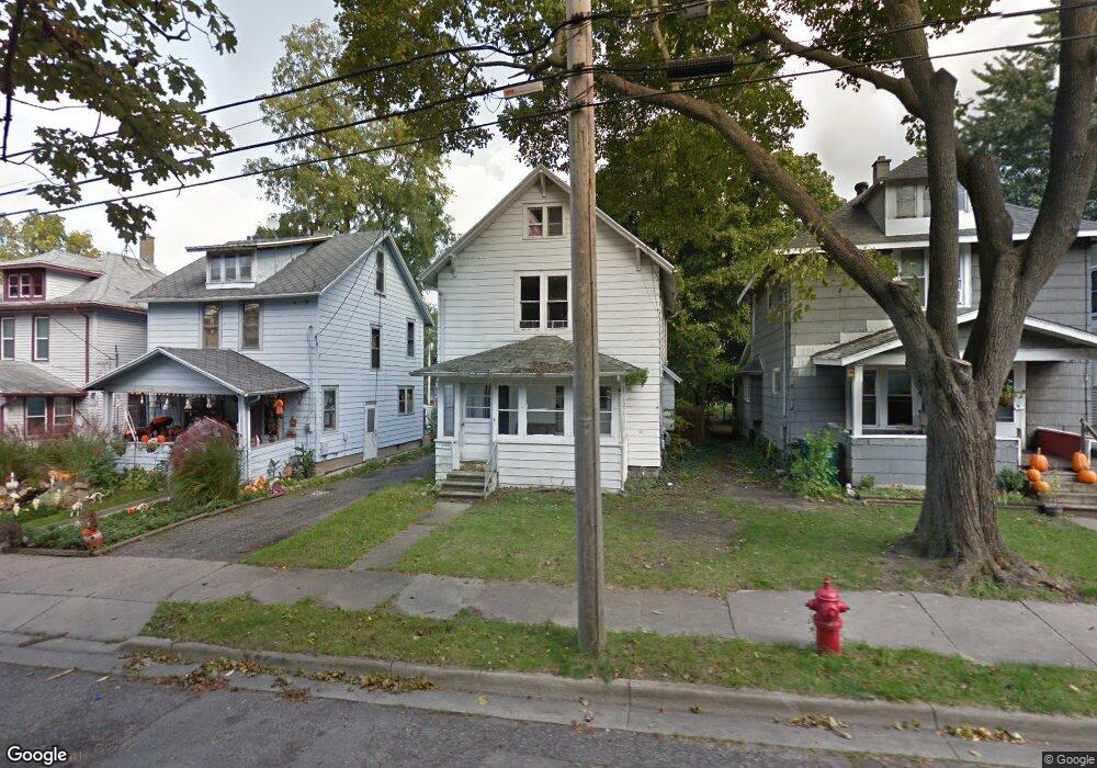 1715 Donora St, Lansing, MI 48910 - photo 1