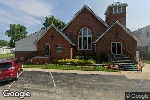 105 W 8th St, Matthews, IN 46957