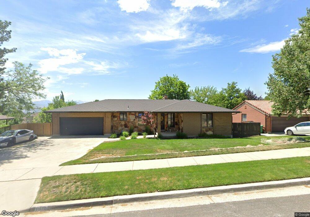 11670 Hidden Valley Blvd, Sandy, UT 84092 - photo 1