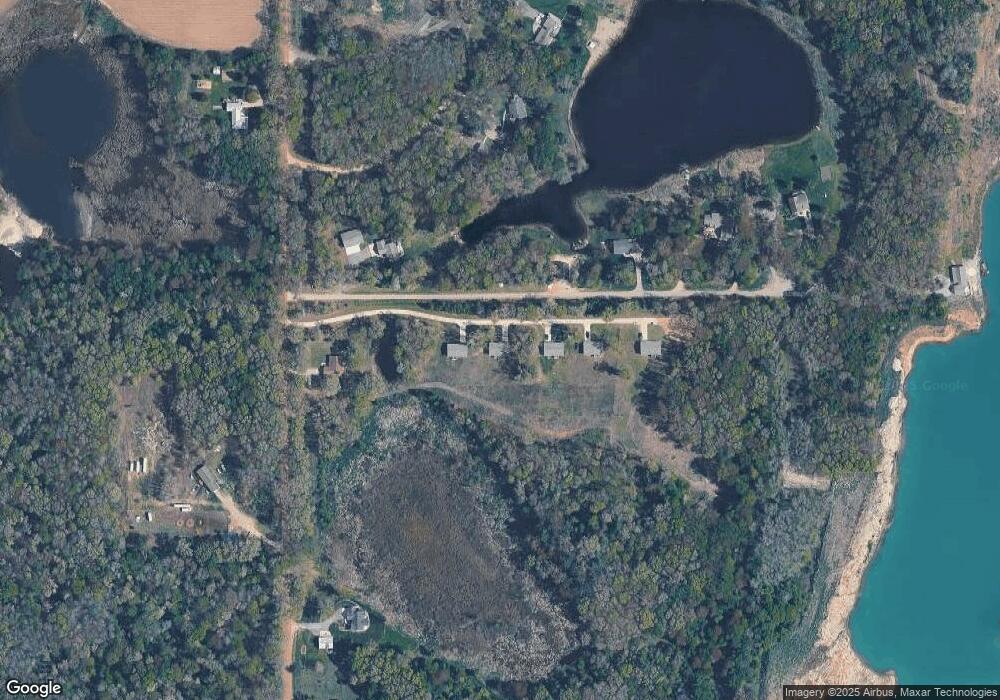 188 Ten Point Ct, Wayland, MI 49348 - photo 1