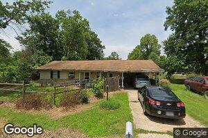 121 Gifford St, Steele, MO 63877