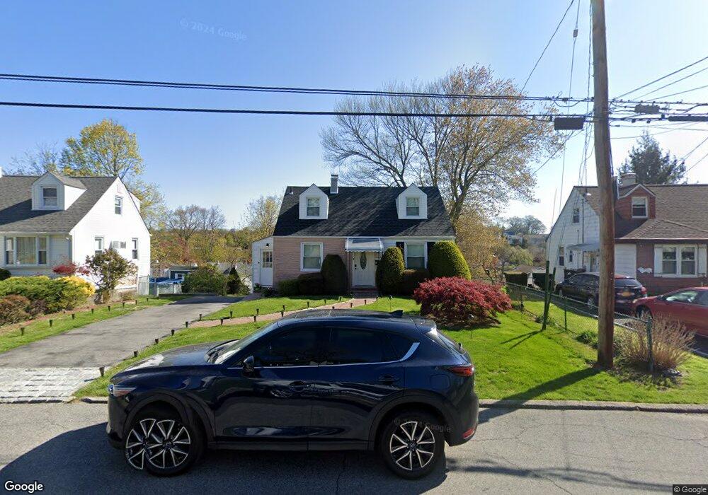 46 Remsen Cir, Yonkers, NY 10710 - photo 1