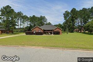162 Autumn Leaf Dr, Albany, GA 31701