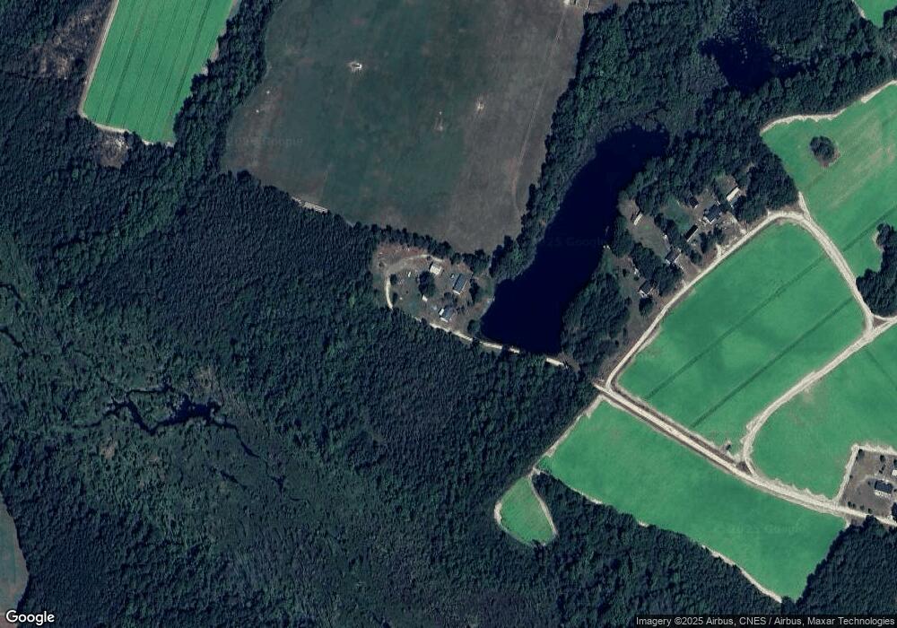 616 Trail End Ln, Newton Grove, NC 28366 - photo 1