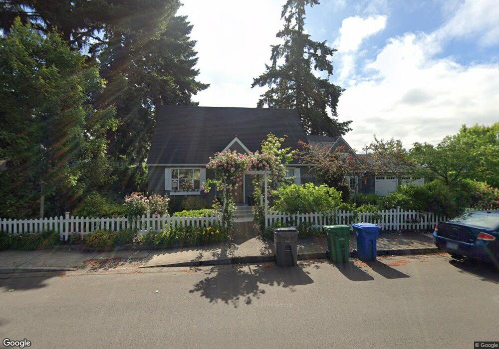 1717 Best Ln, Eugene, OR 97401 - photo 1