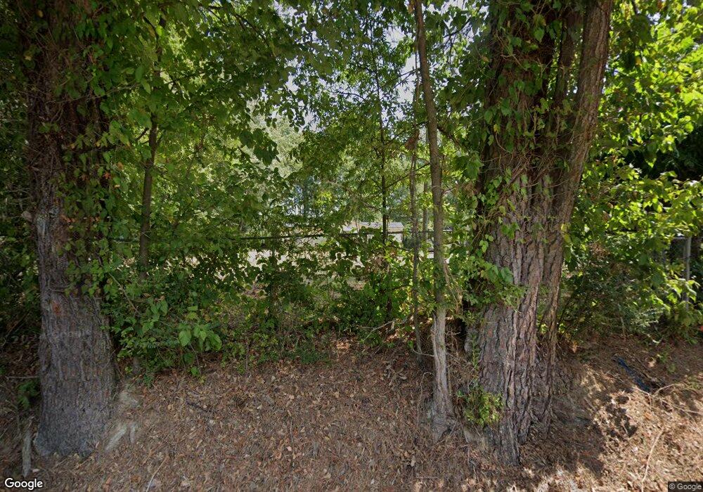 1711 Wendell St, Dalton, GA 30721 - photo 1