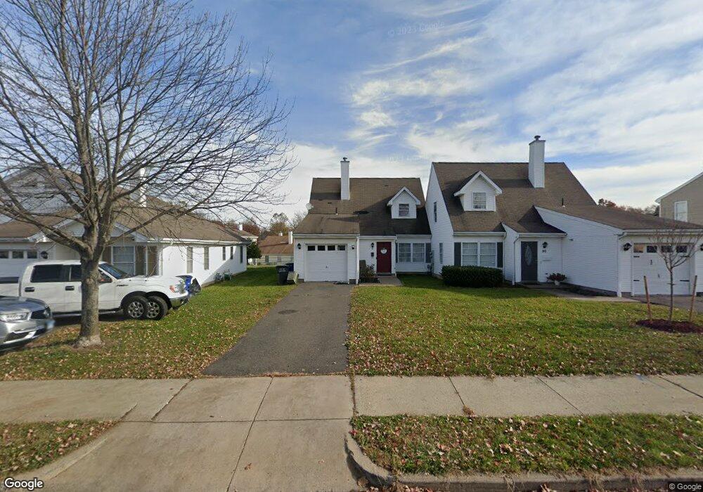 92 Margarita Dr, Hartford, CT 06106 - photo 1