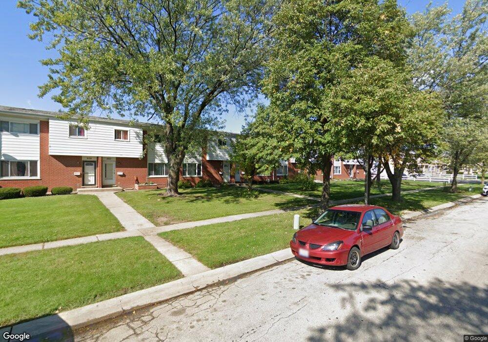 964 N Virginia Ln, Elmhurst, IL 60126 - photo 1