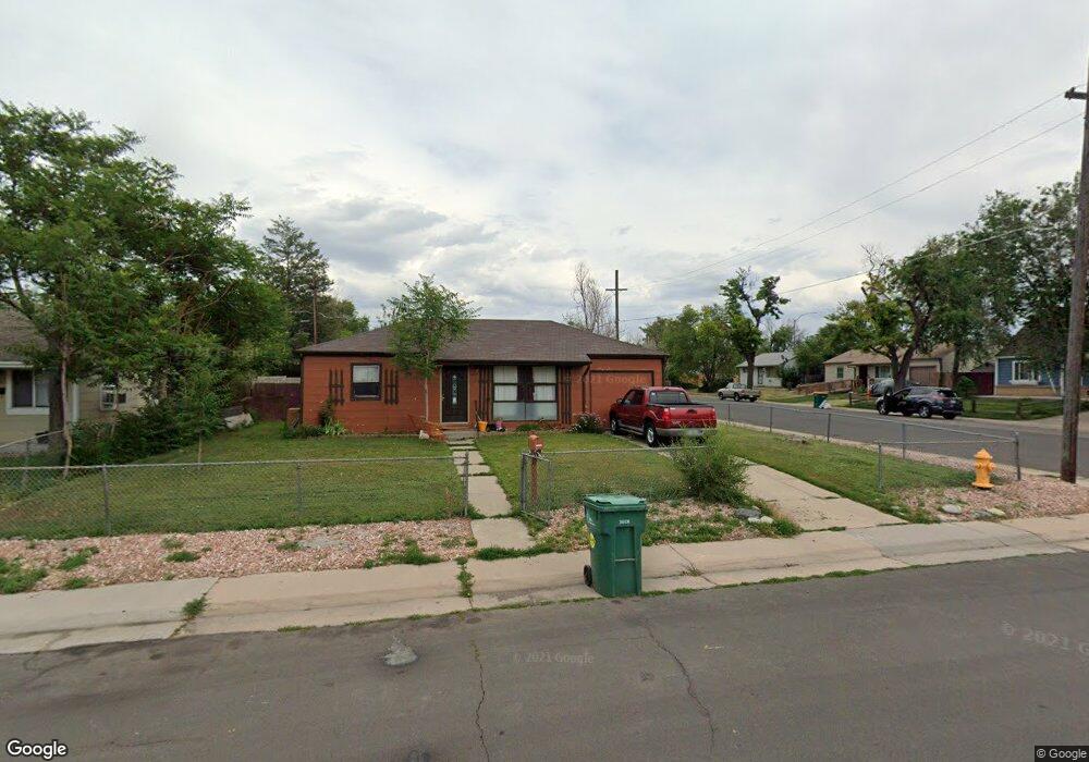 700 Macon St, Aurora, CO 80010 - photo 1