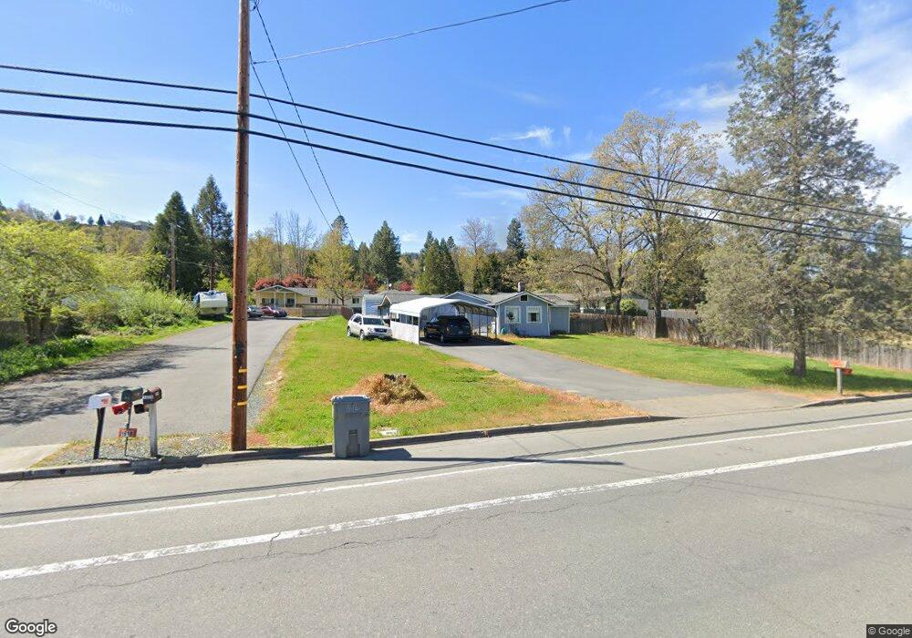 1630 NW Highland Ave, Grants Pass, OR 97526 - photo 1