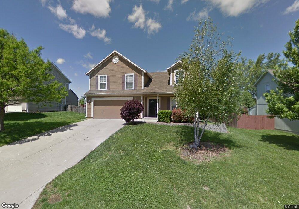 23610 W 58th St, Shawnee, KS 66226 - photo 1