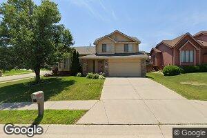 10353 Redick Ave, Omaha, NE 68122