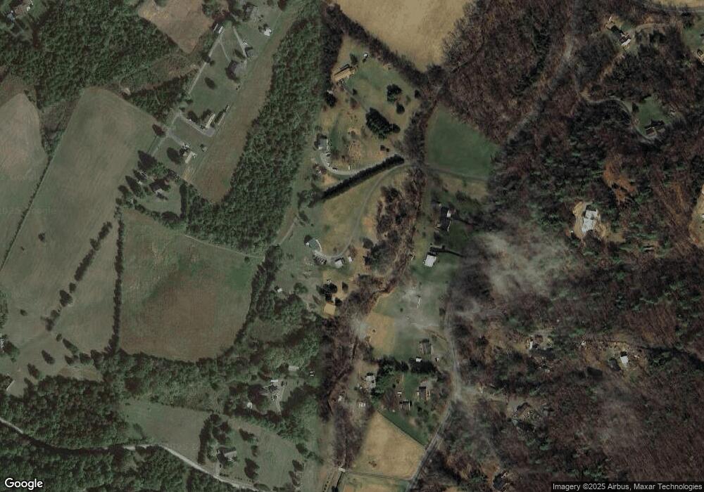 71 Thompson Hollow Ct, Bentonville, VA 22610 - photo 1