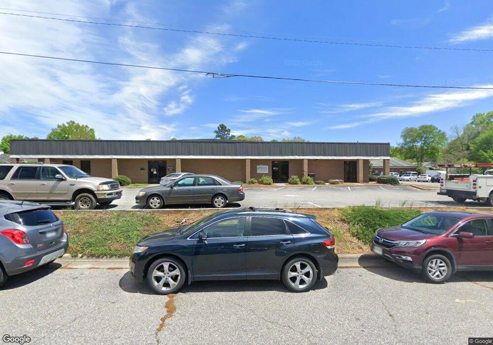 519 Brookdale Dr, Statesville, NC 28677 - photo 1