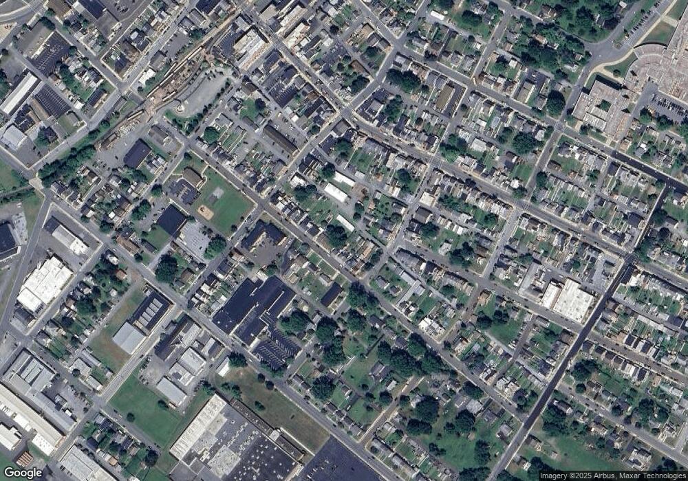 341 E 3rd St, Boyertown, PA 19512 - photo 1