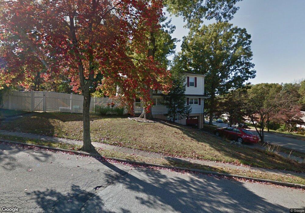 4 Forest Dr, Bloomingdale, NJ 07403 - photo 1