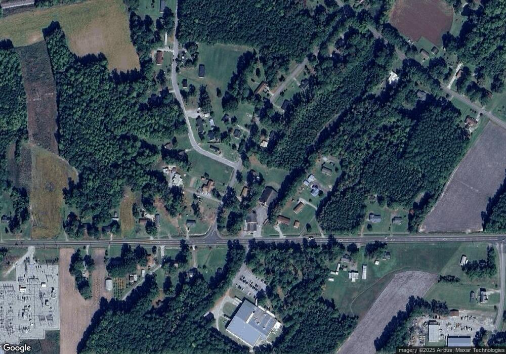 102 Outterbridge Rd, Williamston, NC 27892 - photo 1