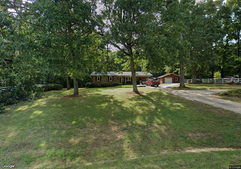 1932 Iron Mountain Rd, Asheboro, NC 27205 - photo 1