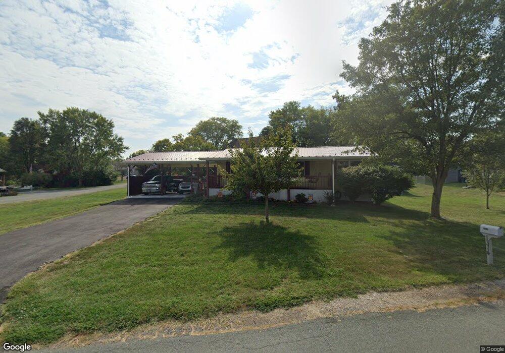 1314 Lisa Dr, Greencastle, PA 17225 - photo 1