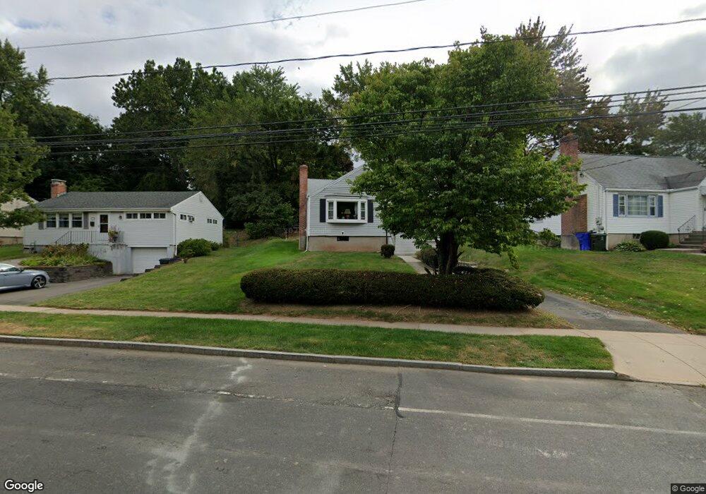 428 Trout Brook Dr, West Hartford, CT 06110 - photo 1