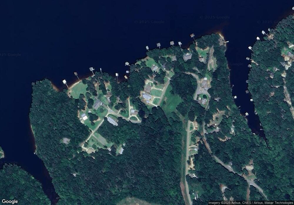 1010 Lakeland Dr, Toccoa, GA 30577 - photo 1