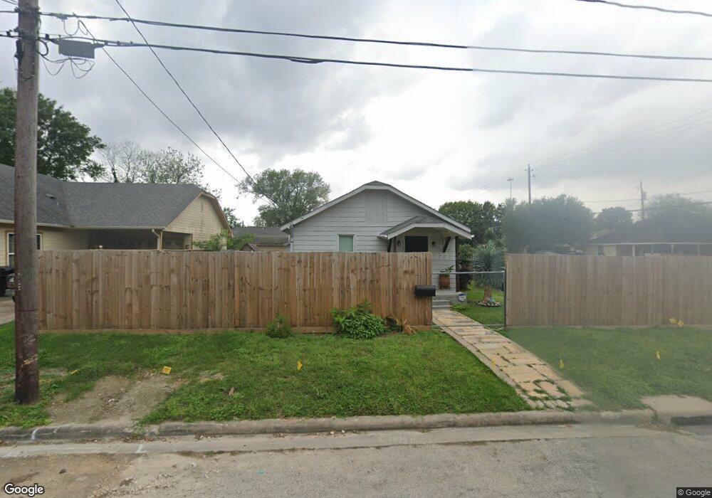 5119 Karcher St, Houston, TX 77009 - photo 1