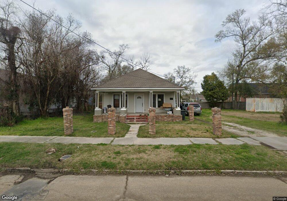 715 Mill St, Lake Charles, LA 70601 - photo 1