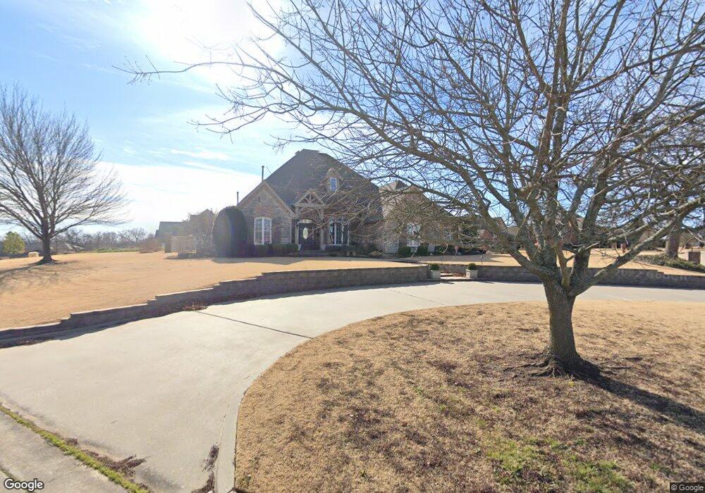 1216 Turnberry Cir, Shawnee, OK 74801 - photo 1