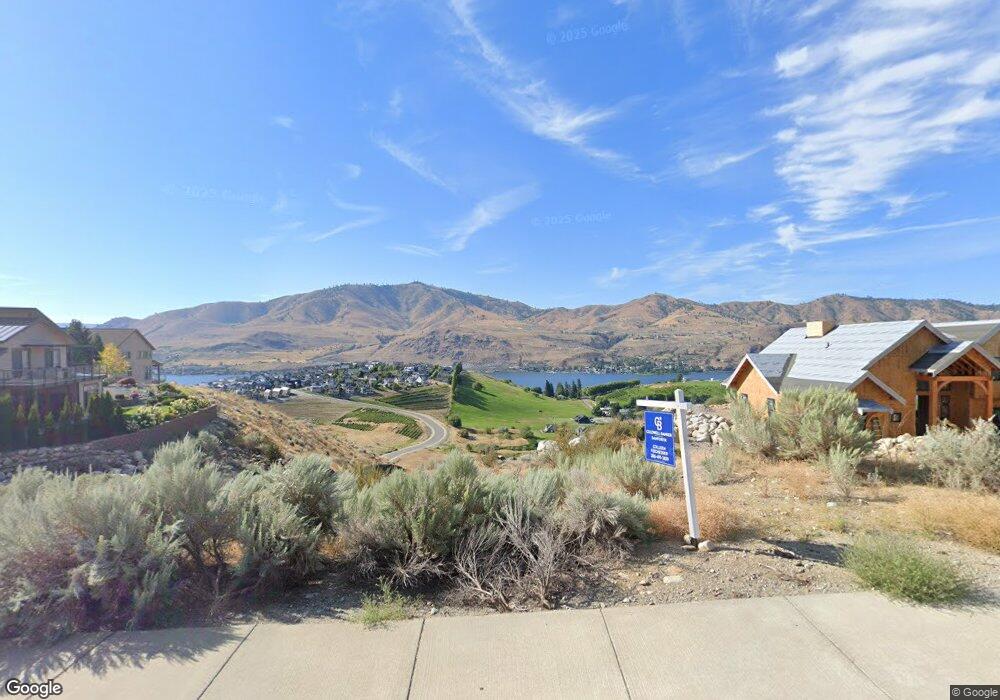320 Orchard View Dr, Chelan, WA 98816 - photo 1
