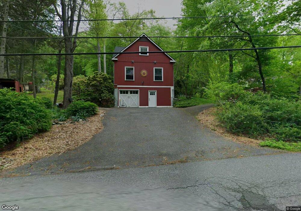 328 E Boyds Rd, Carmel, NY 10512 - photo 1