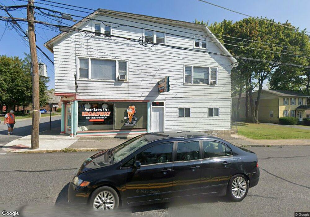 103 S Broadway unit A, Wind Gap, PA 18091 - photo 1