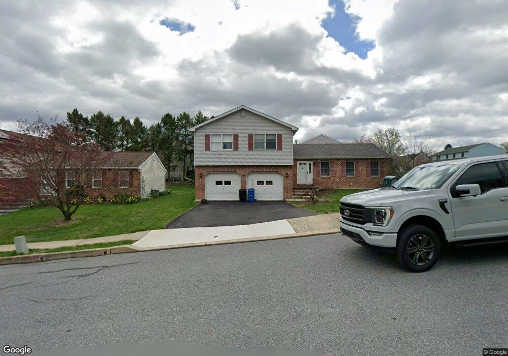 1022 Duryea Ave, Reading, PA 19605 - photo 1