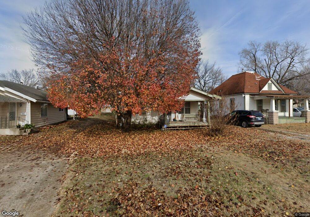 1613 Partridge Ave, Parsons, KS 67357 - photo 1