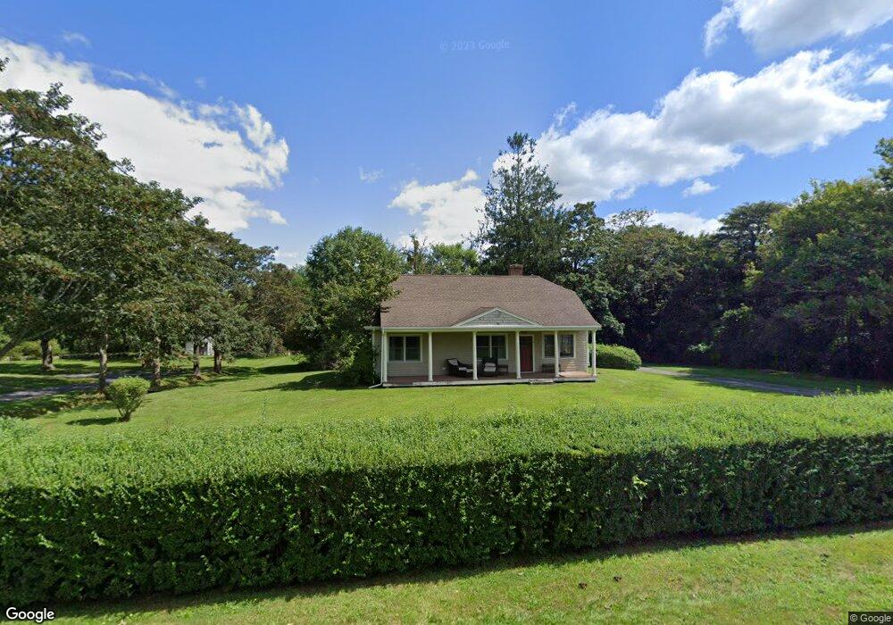 8 Maple Ave, Little Compton, RI 02837 - photo 1