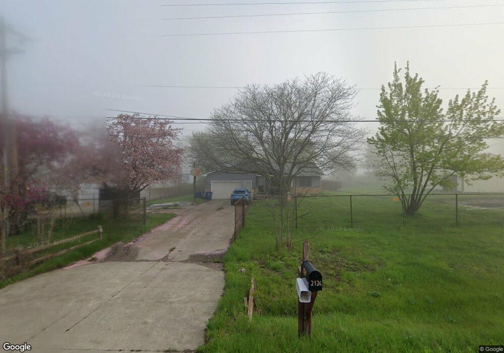 2124 W Reid Rd, Flint, MI 48507 - photo 1