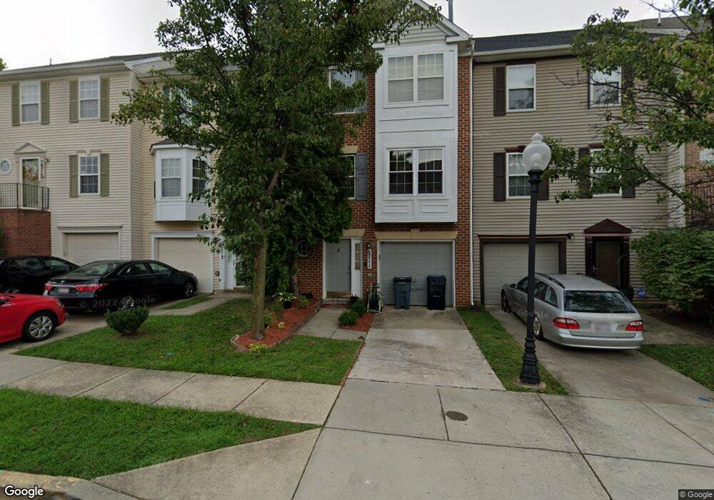 6711 Village Park Dr, Greenbelt, MD 20770 - photo 1