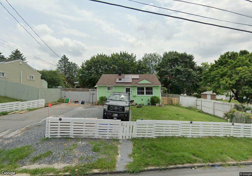 638 E Susquehanna St, Allentown, PA 18103 - photo 1