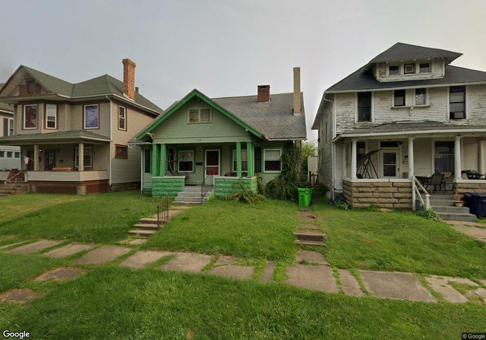 438 Locust St, Coshocton, OH 43812 - photo 1