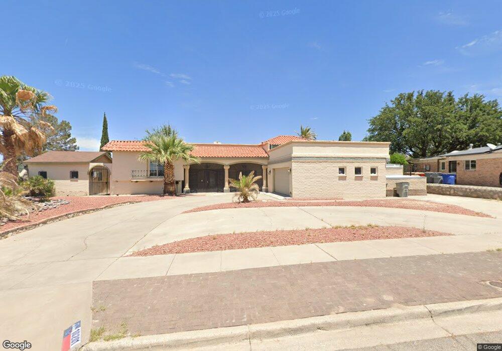 10201 Stoneway Dr unit B, El Paso, TX 79925 - photo 1